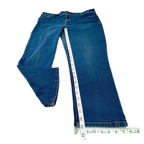 Chicos Crop Jeans 2.5 (14) 36x23 Mid Wash/Rise Stretch Denim Everyday Beach Y2k - Picture 7 of 13